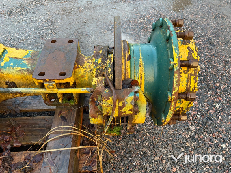 Bak-och framaxel - till Volvo L50