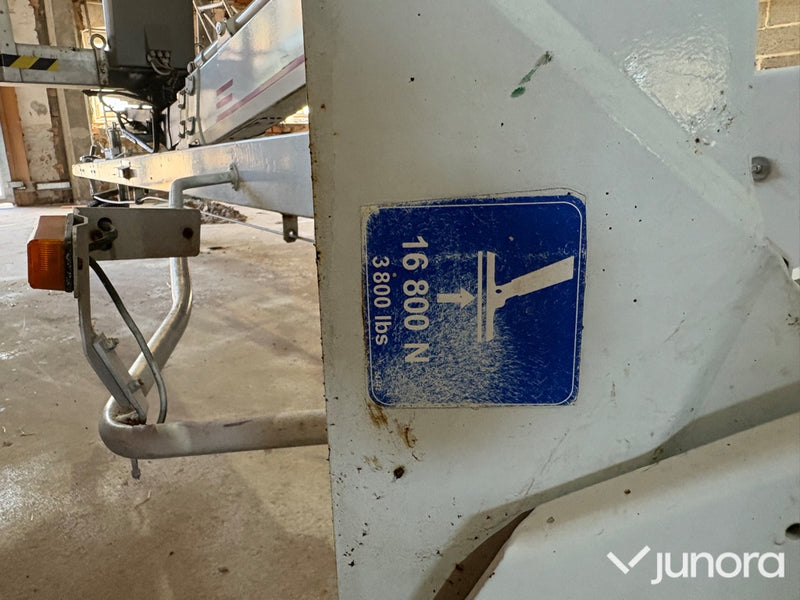 Skylift Dino 180T