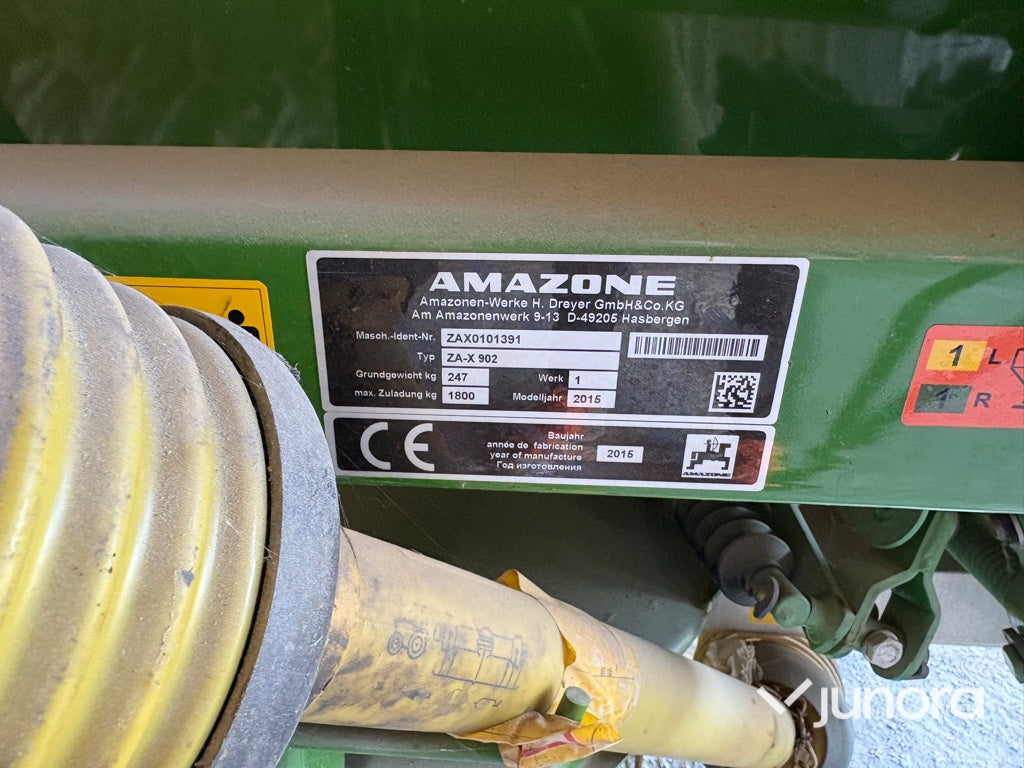 Gödningsspridare -Amazone ZA-X Perfect 902