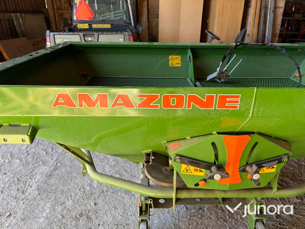 Gödningsspridare -Amazone ZA-X Perfect 902