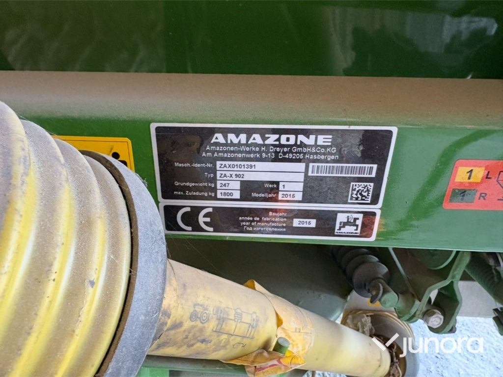 Gödningsspridare -Amazone ZA-X Perfect 902