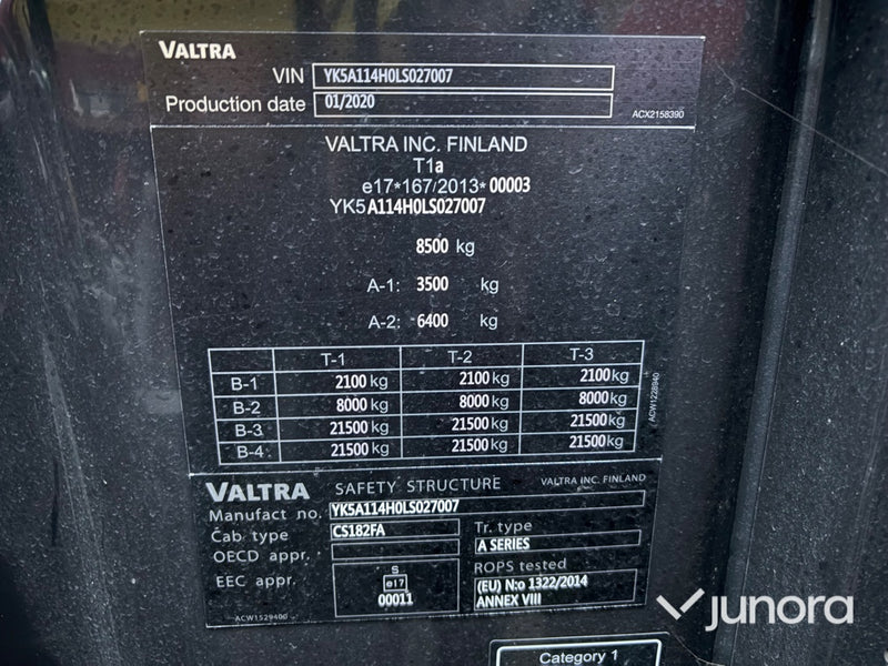 Traktor - Valtra A114