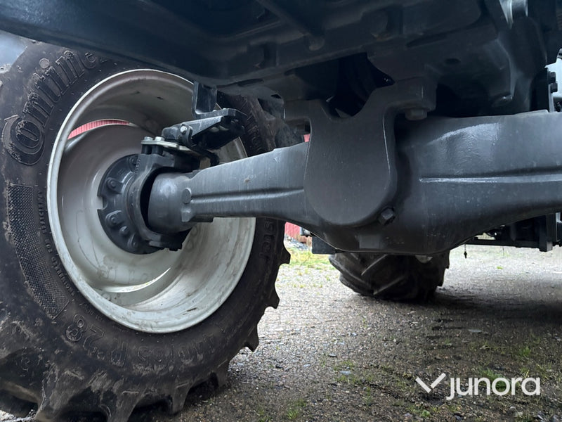 Traktor - Valtra A114