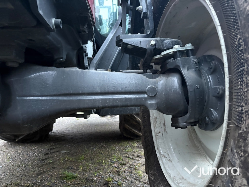 Traktor - Valtra A114