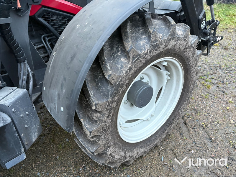 Traktor - Valtra A114