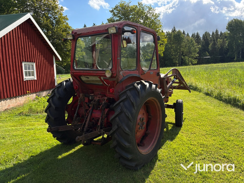 Traktor med frontlastare - Volvo BM, 400 Buster