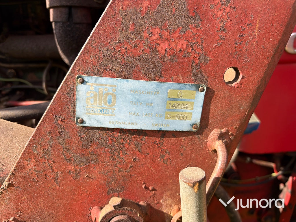Traktor med frontlastare - Volvo BM, 400 Buster