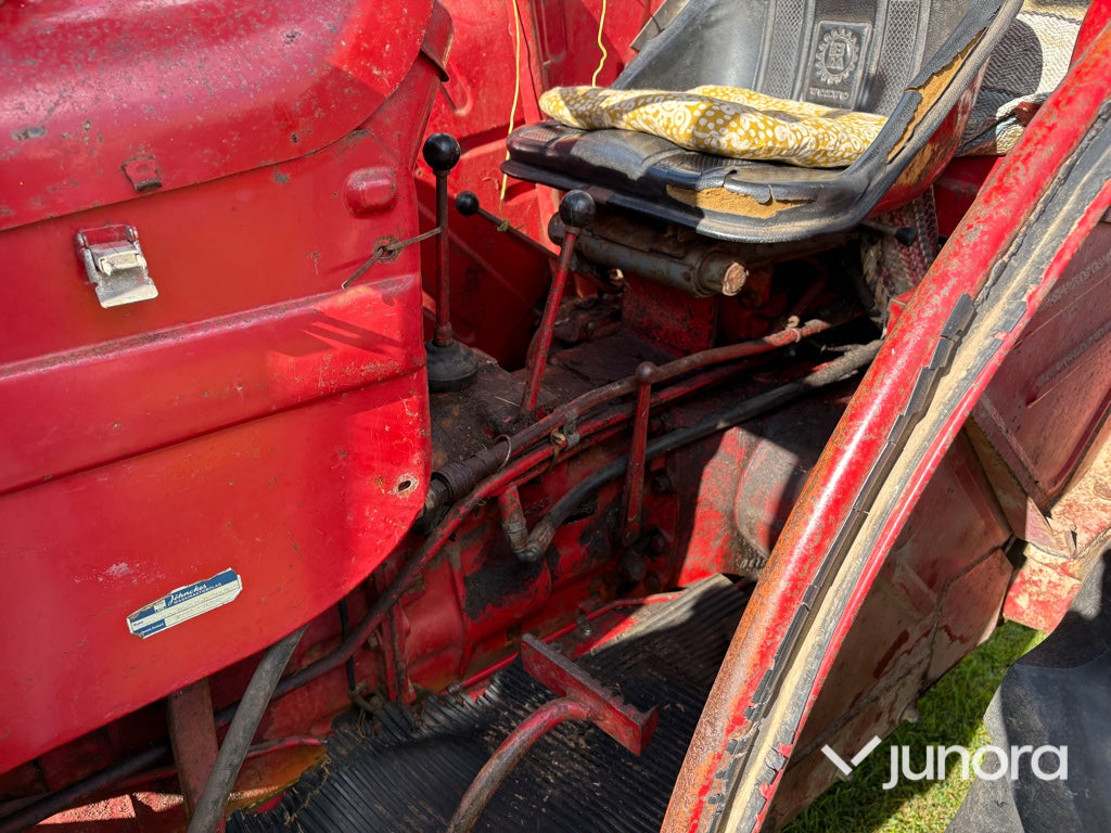 Traktor med frontlastare - Volvo BM, 400 Buster