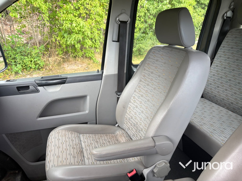 Transportbil - Volkswagen, Transporter T5 Pickup