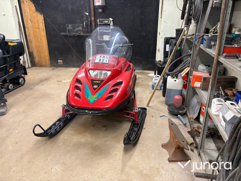 Snöskoter Lynx Light Touring Rotax 377