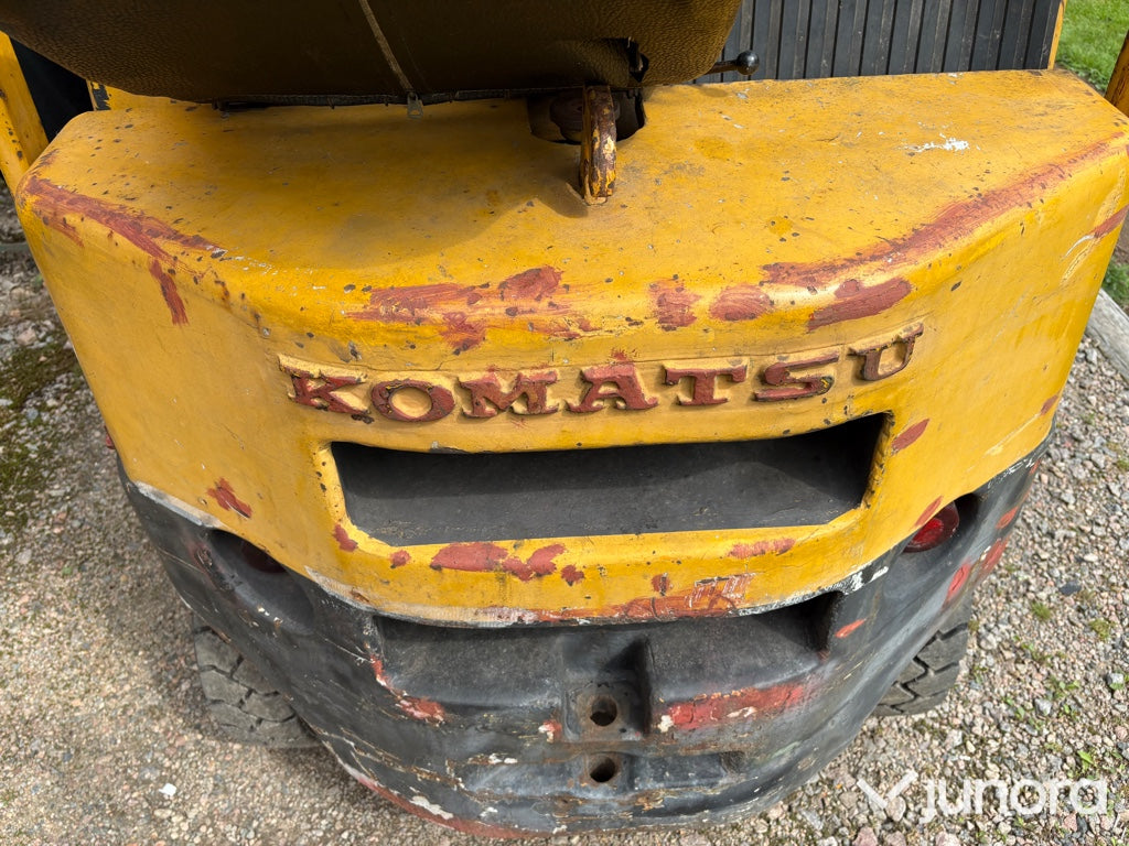 Truck Komatsu fg 10
