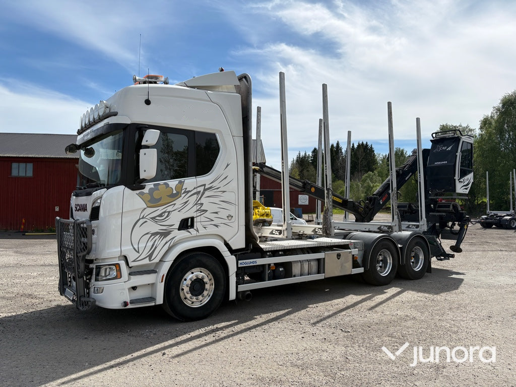 Timmerbil med kran - Scania, R660B6X4NB