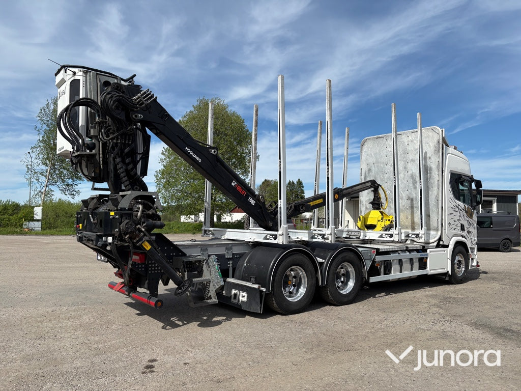Timmerbil med kran - Scania, R660B6X4NB
