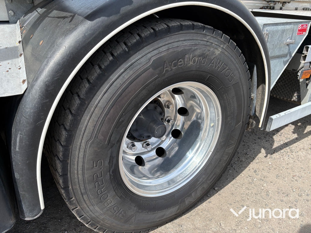 Timmerbil med kran - Scania, R660B6X4NB