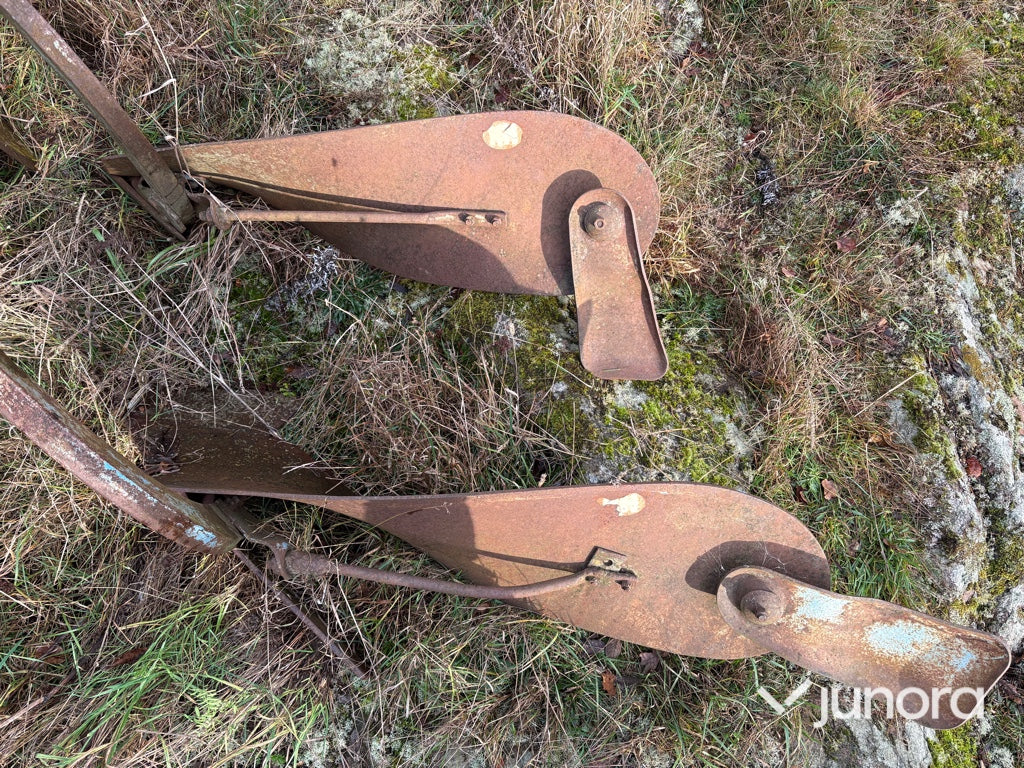 2-skärig tegplog - Fiskars Agromat