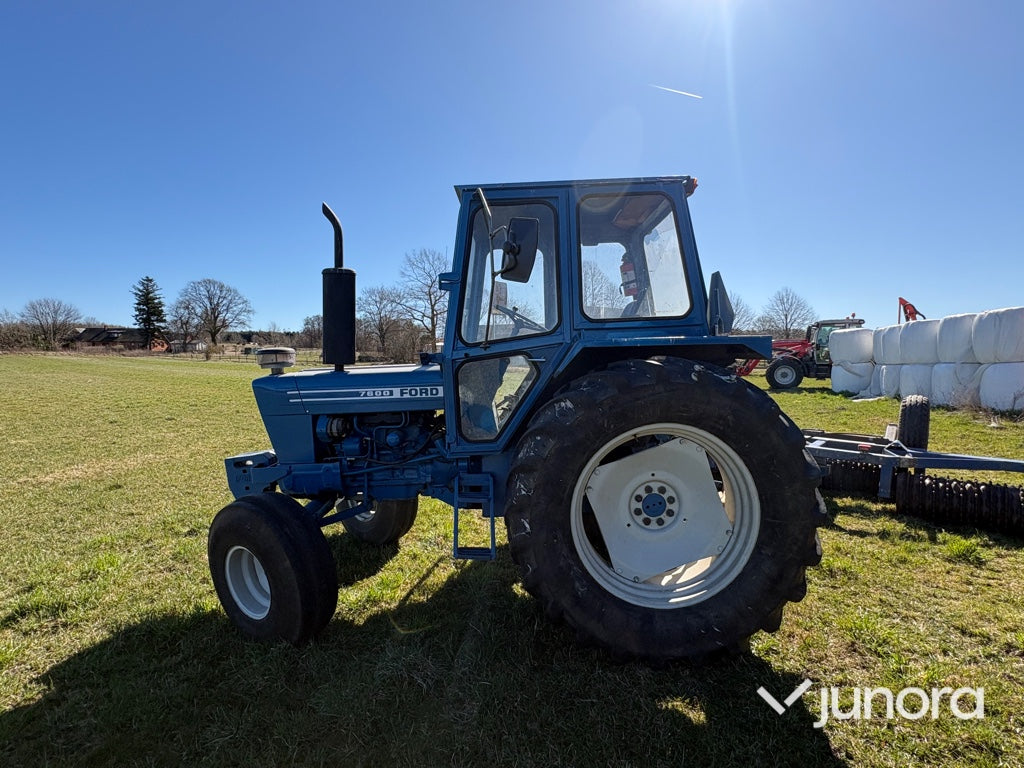 Traktor - Ford, 7600