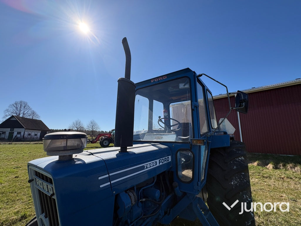 Traktor - Ford, 7600