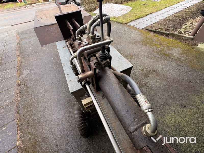 Vedklyv - Hydraulisk