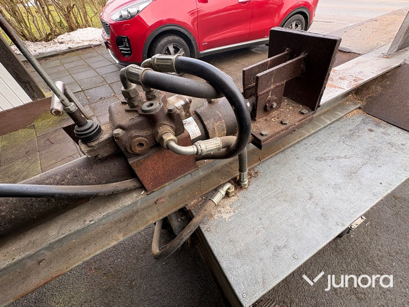 Vedklyv - Hydraulisk