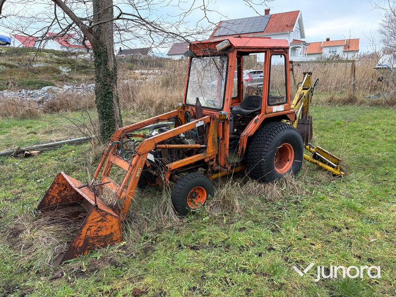 Traktorgrävare - Belos