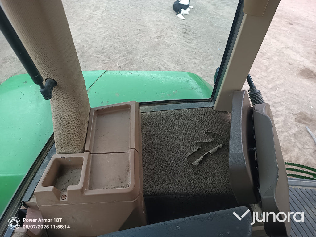 John Deere 7700
