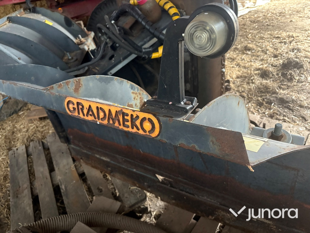 Vikplog - Gradmeko, VP 320