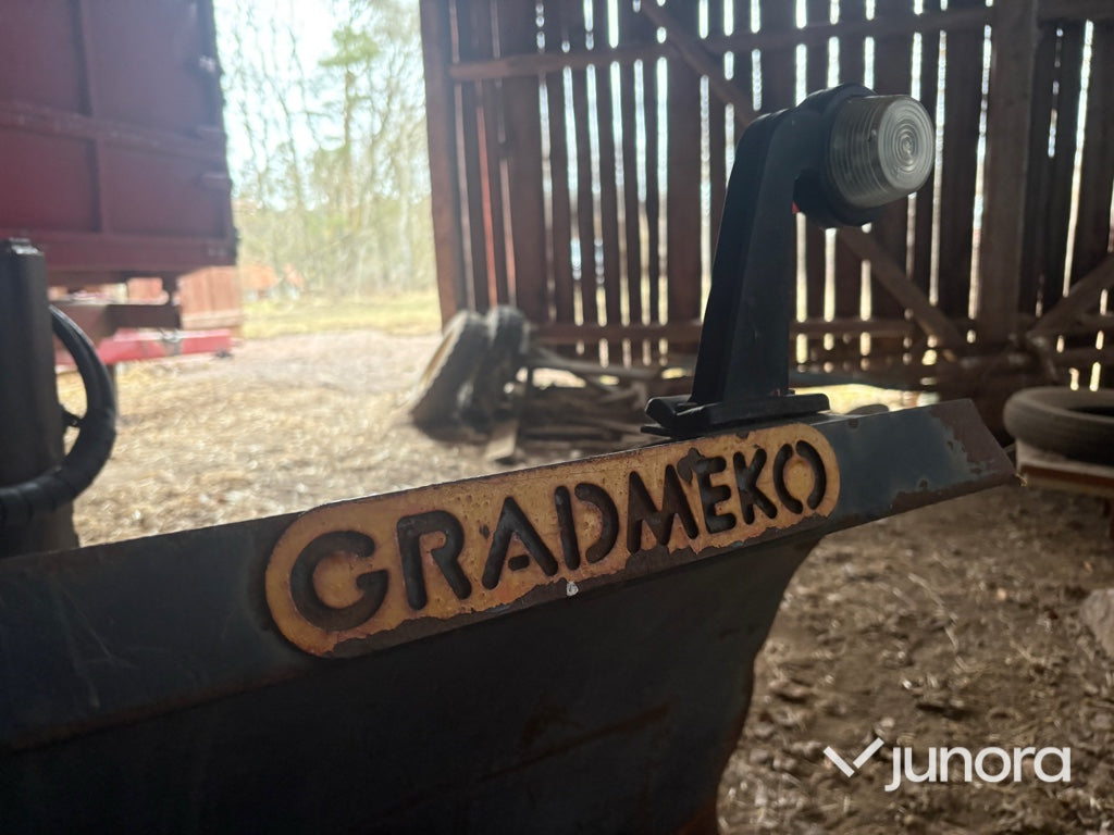 Vikplog - Gradmeko, VP 320