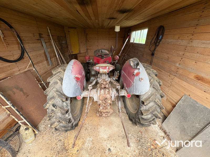 Massey Ferguson FE-35