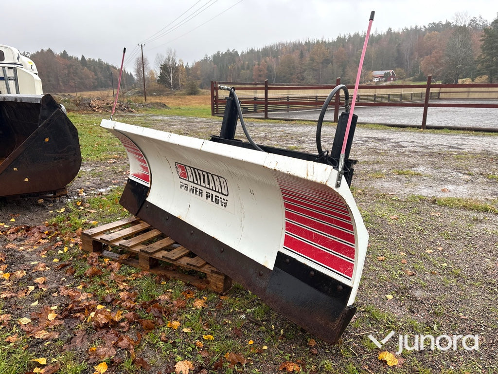 Snöplog - Blizzard Power Plow 810ss