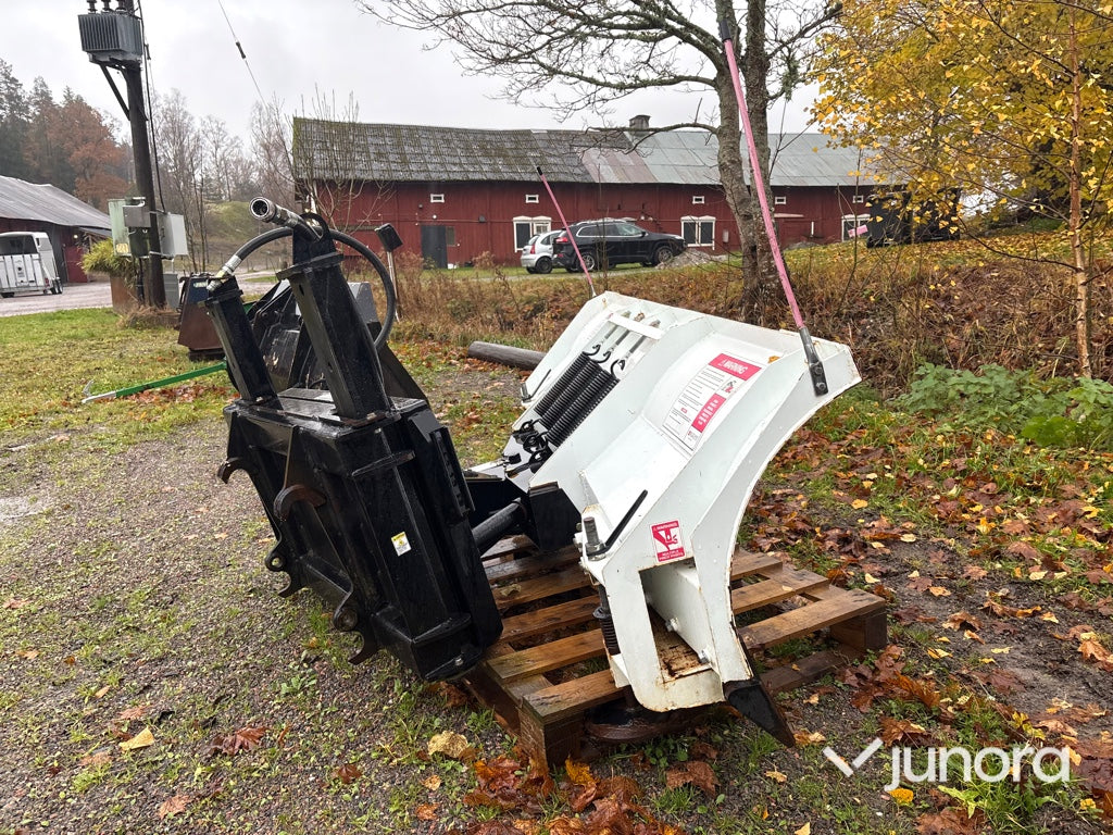 Snöplog - Blizzard Power Plow 810ss