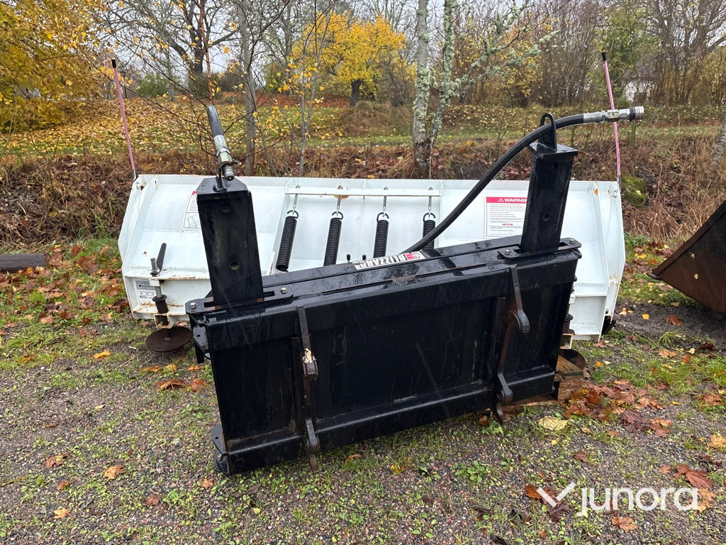 Snöplog - Blizzard Power Plow 810ss