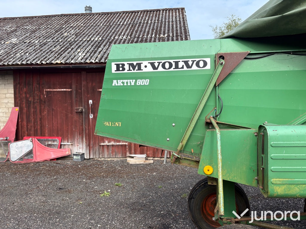 Skördetröska - BM-Volvo, Aktiv 800