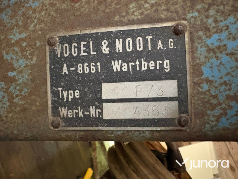 Hövändare Vogel & Noot  – Modell F73