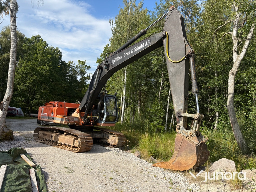 Grävmaskin-HITACHI EX220