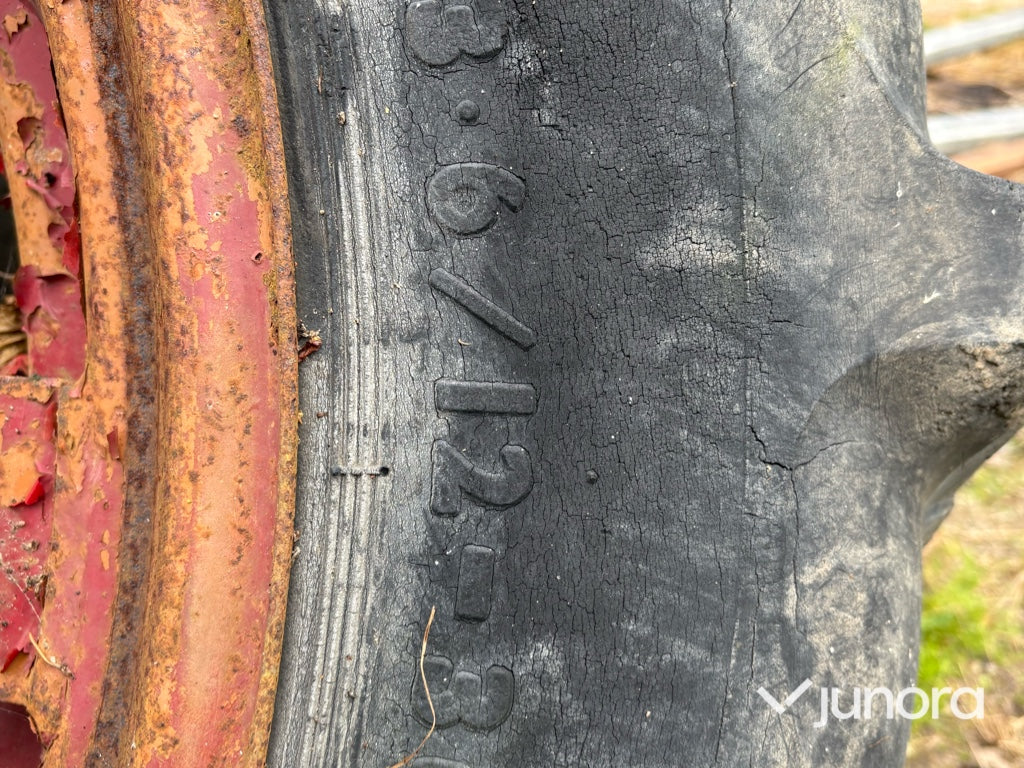 Traktordäck, dubbelmontage och snökedjor Goodyear Traction Sure Grip