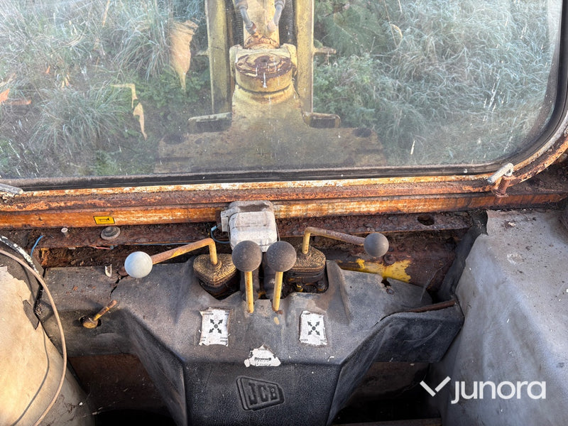 Traktorgrävare JCB 3D