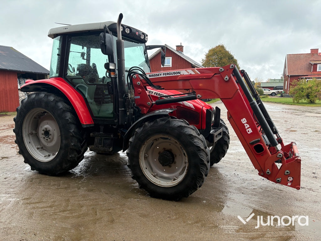 Traktor - Massey Ferguson 5455-4