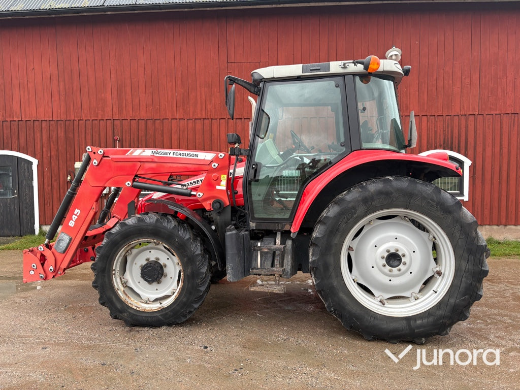 Traktor - Massey Ferguson 5455-4