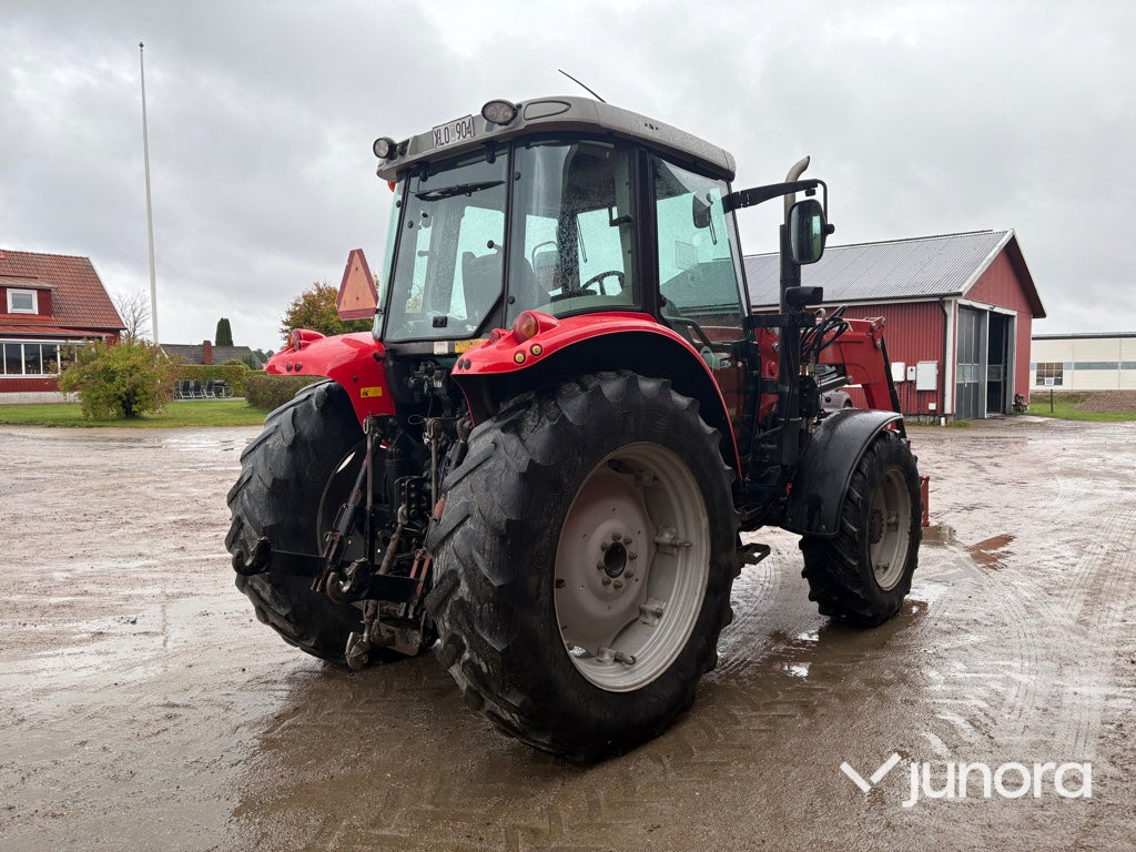 Traktor - Massey Ferguson 5455-4