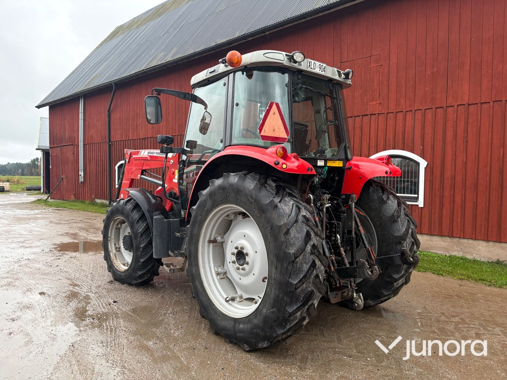 Traktor - Massey Ferguson 5455-4