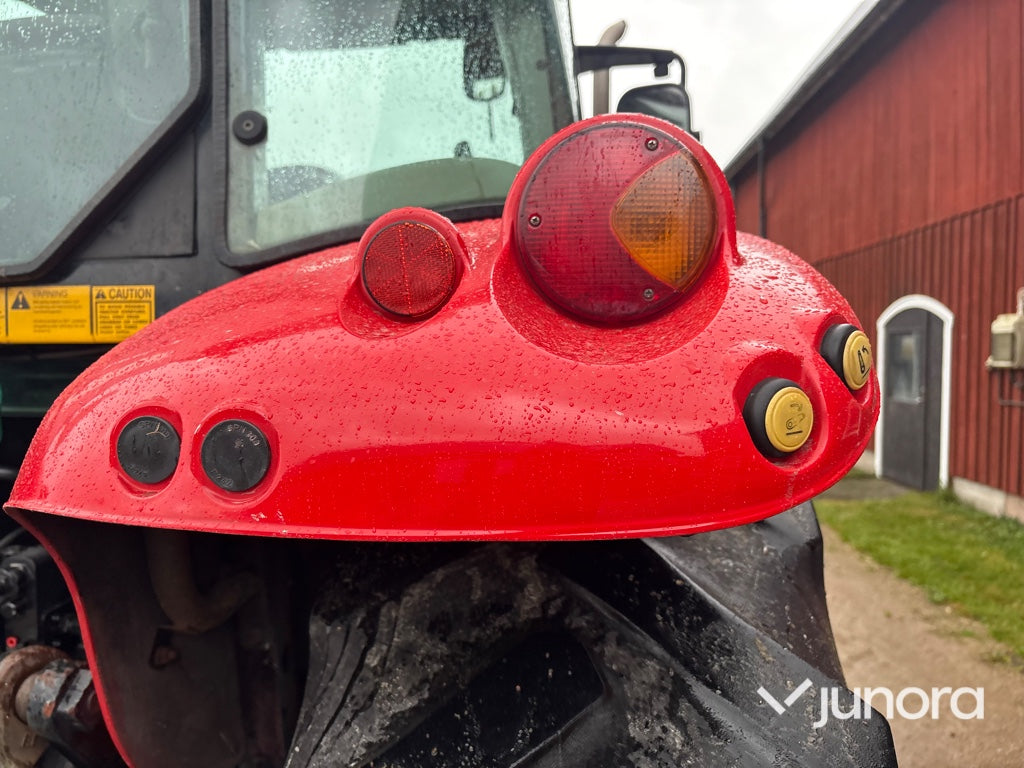 Traktor - Massey Ferguson 5455-4