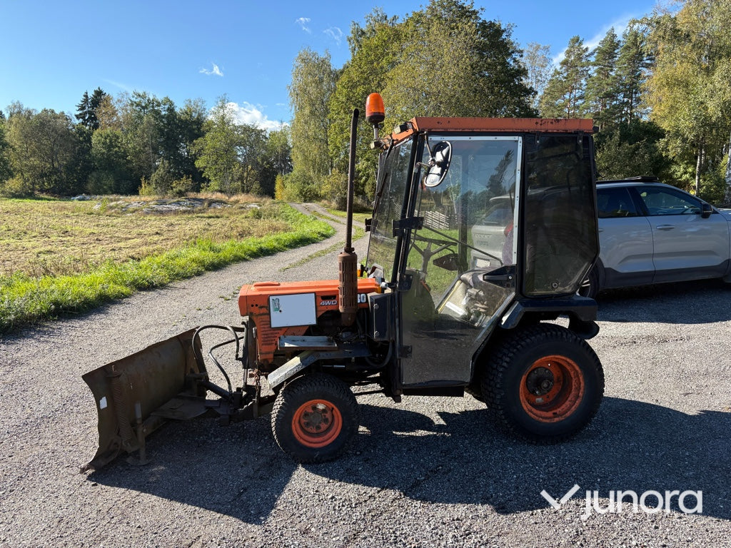Traktor - Kubota, B 7100 HST, 4WD