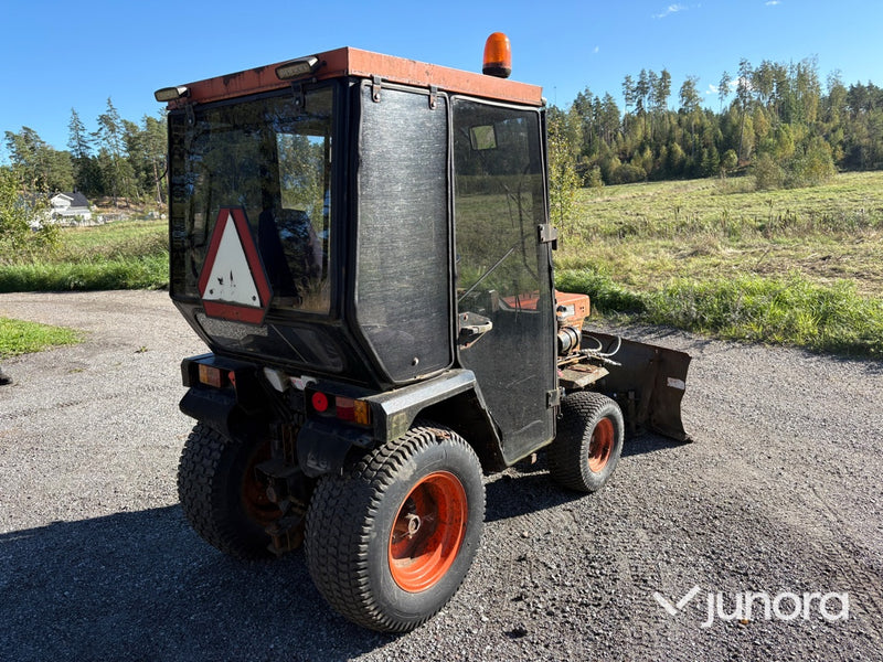 Traktor - Kubota, B 7100 HST, 4WD