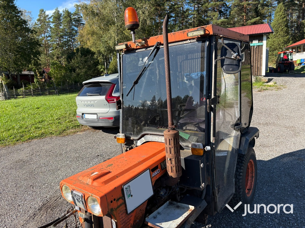 Traktor - Kubota, B 7100 HST, 4WD