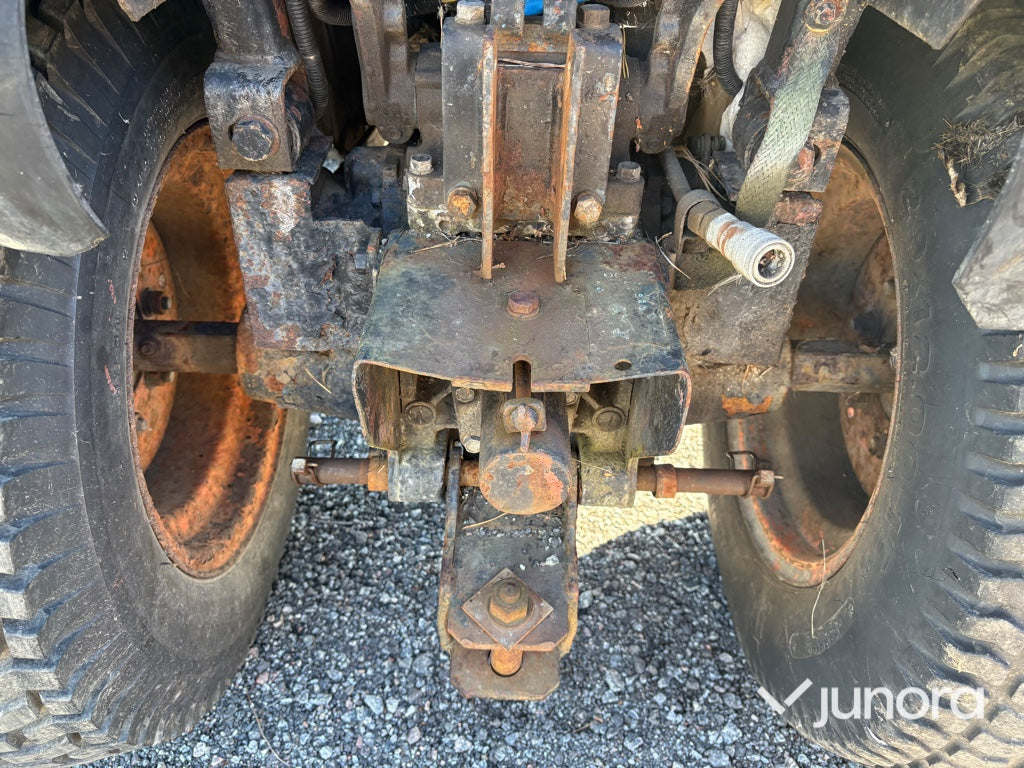 Traktor - Kubota, B 7100 HST, 4WD