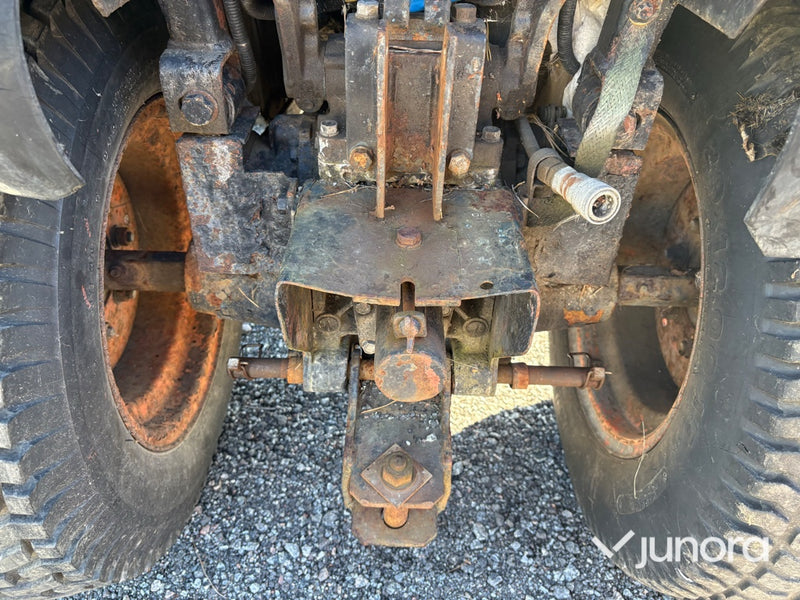 Traktor - Kubota, B 7100 HST, 4WD