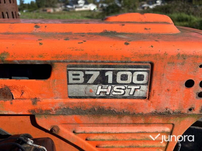 Traktor - Kubota, B 7100 HST, 4WD