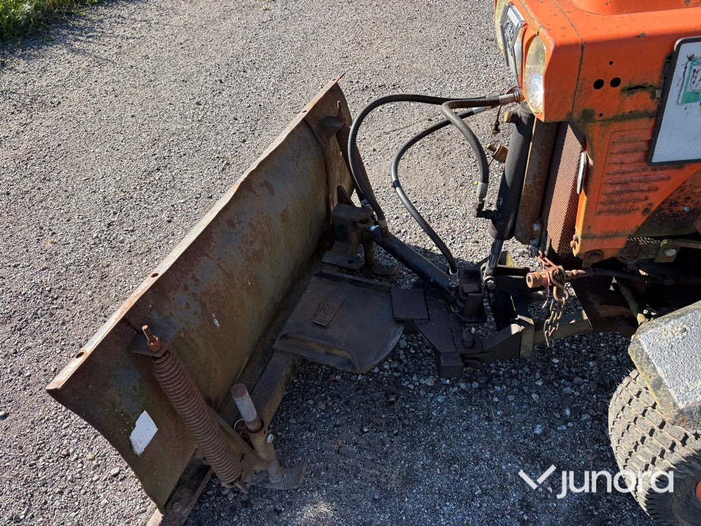 Traktor - Kubota, B 7100 HST, 4WD