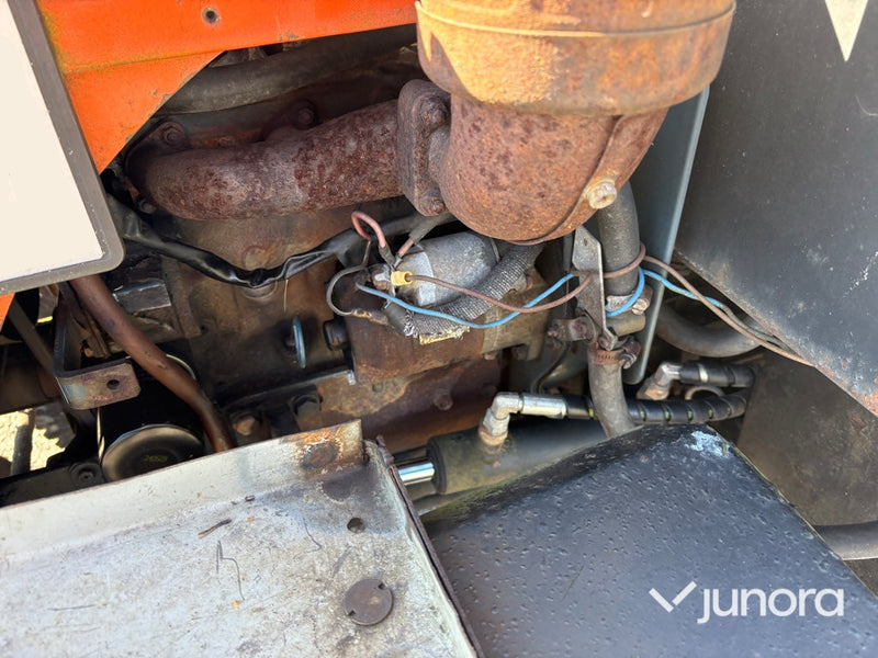 Traktor - Kubota, B 7100 HST, 4WD