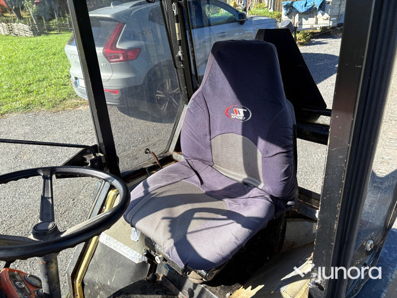 Traktor - Kubota, B 7100 HST, 4WD